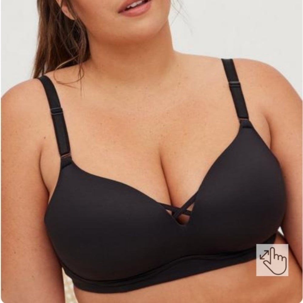 TORRID 360 XO BACK SMOOTHING WIRE-FREE PUSH-UP PLUNGE BRA 42 DDD Everday Bra NEW
